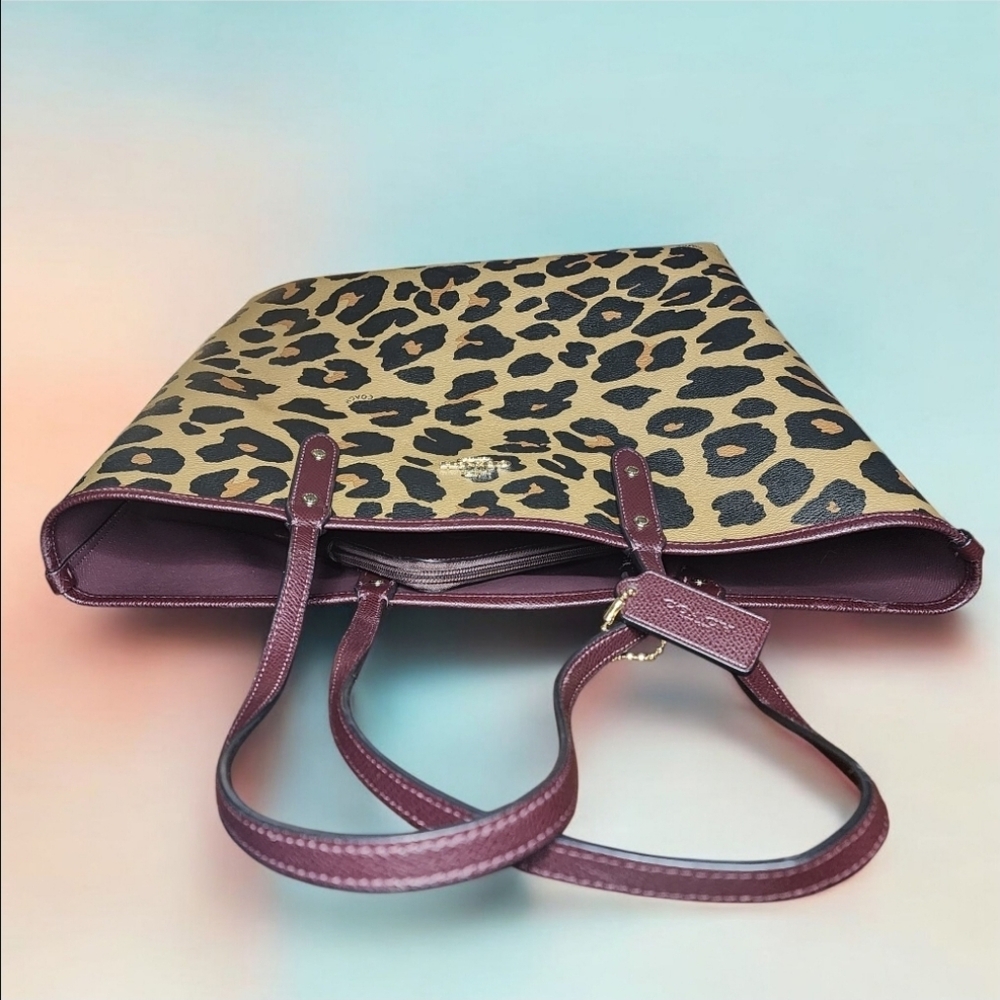Coach Reversible City Oversized Tote Bag - Picture 14 of 15